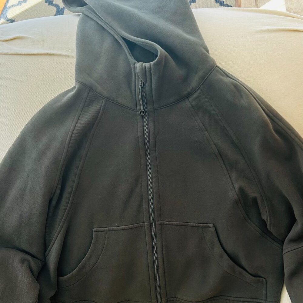 lululemon Scuba Oversized Full-Zip Hoodie - Picture 2 of 3